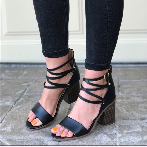 Free People Shoes | Nib Black Strappy Block Heel Peep Toe Black Strappy Toe Post Heeled Sandals | Missguided